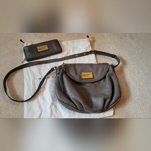 Marc by Marc Jacobs medium size Natasha crossbody and wallet grey